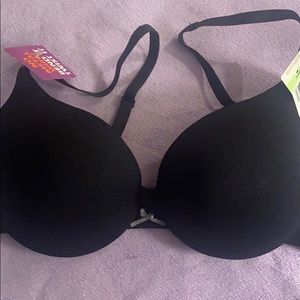 Brand New Warner’s bra push-up size 34B